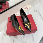VALENTINO 26S HIGH HEELS 45 MM IN BLACK SMOOTH CALFSKIN WITH GOLD HARDWARE