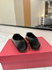 VALENTINO 26S BALLET FLATS IN BLACK SMOOTH CALFSKIN