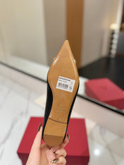 VALENTINO 26S BALLET FLATS IN BLACK GRAINED CALFSKIN WITH GOLD HARDWARE