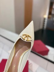 VALENTINO 26S POINTED-TOE PUMPS 65 MM IN WHITE PATENT CALFSKIN