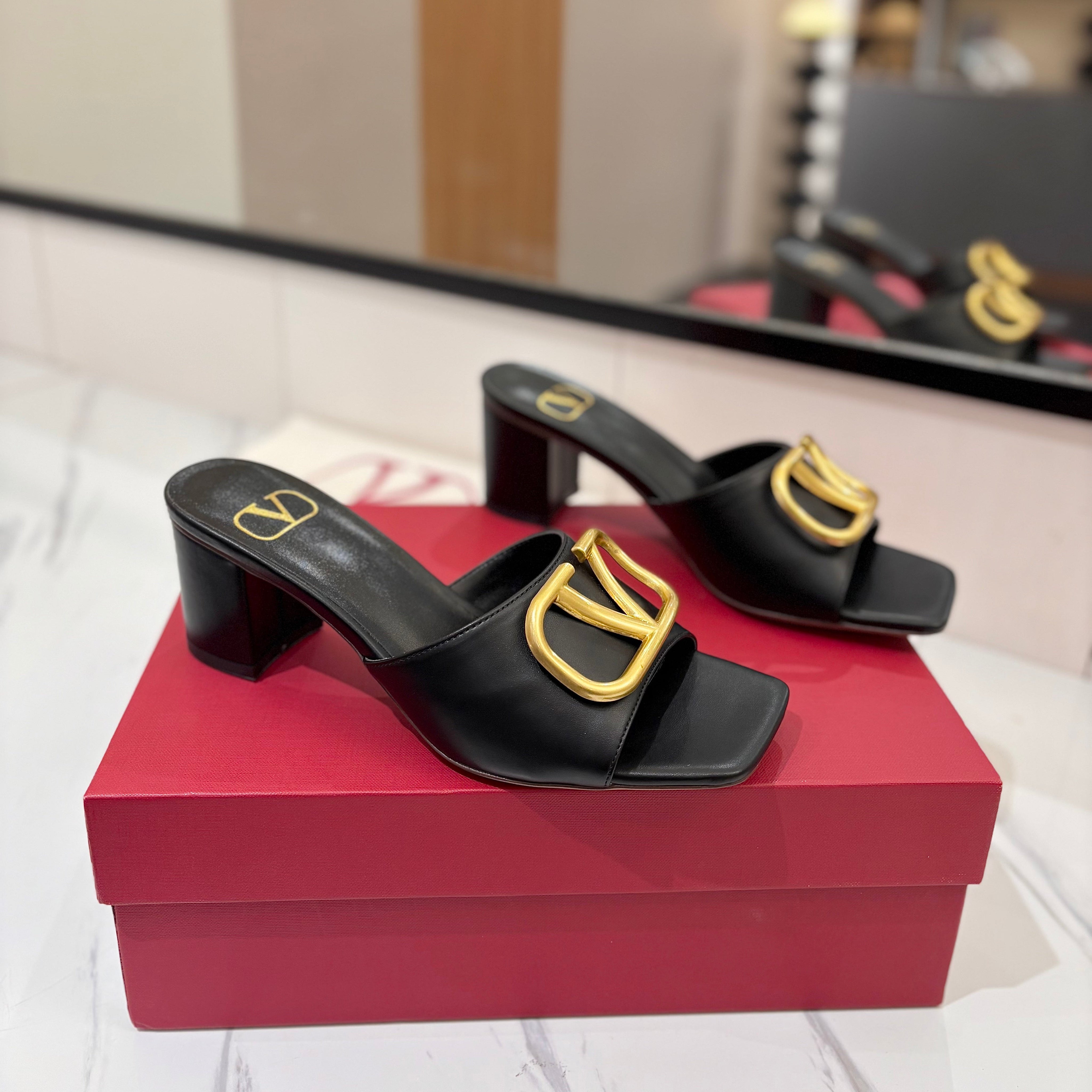 VALENTINO 26S HIGH-HEEL SANDALS 60 MM IN BLACK CALFSKIN WITH GOLD HARDWARE