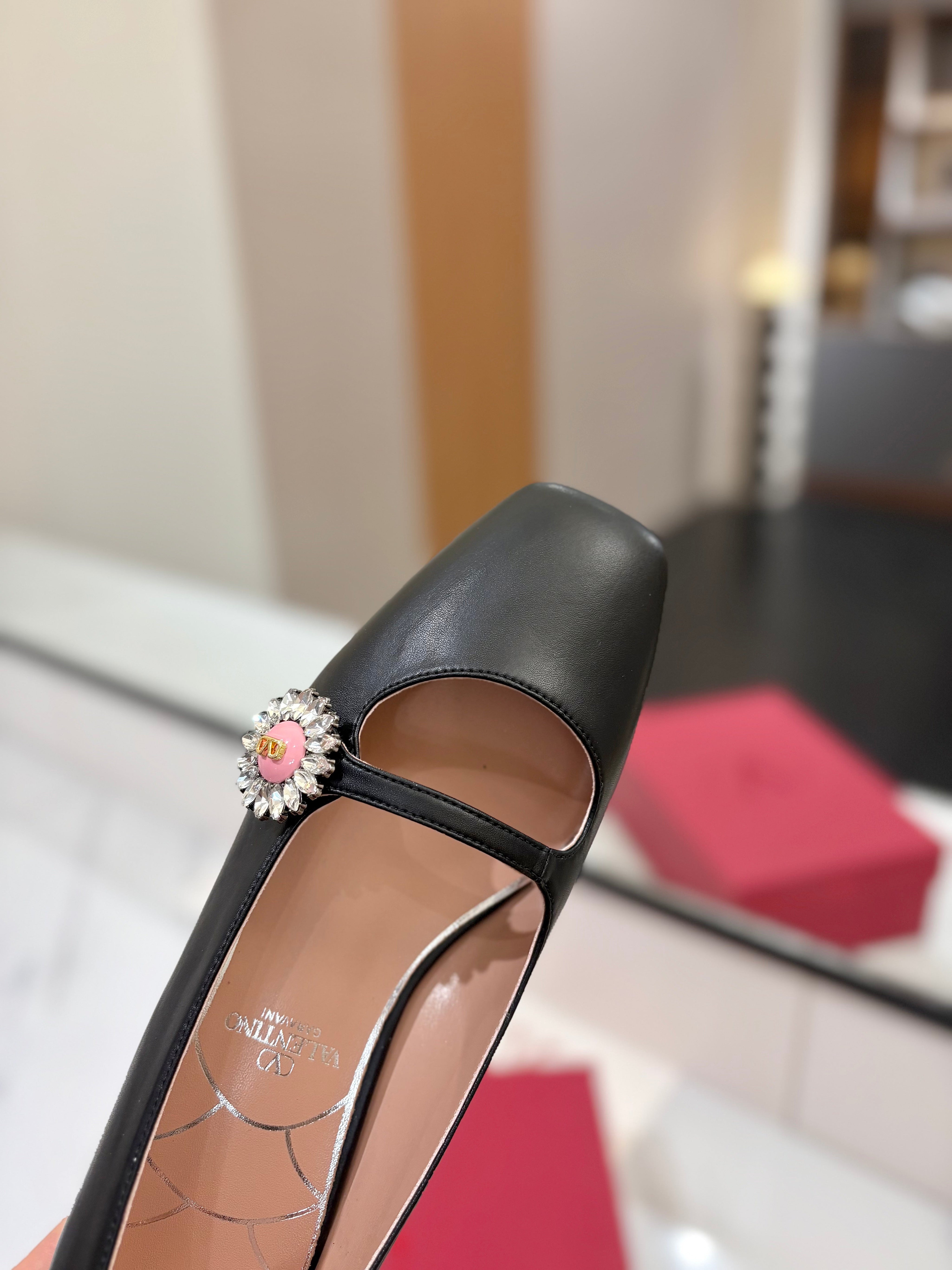 VALENTINO 26S MARY JANE FLATS IN BLACK CALFSKIN WITH CRYSTAL FLOWER