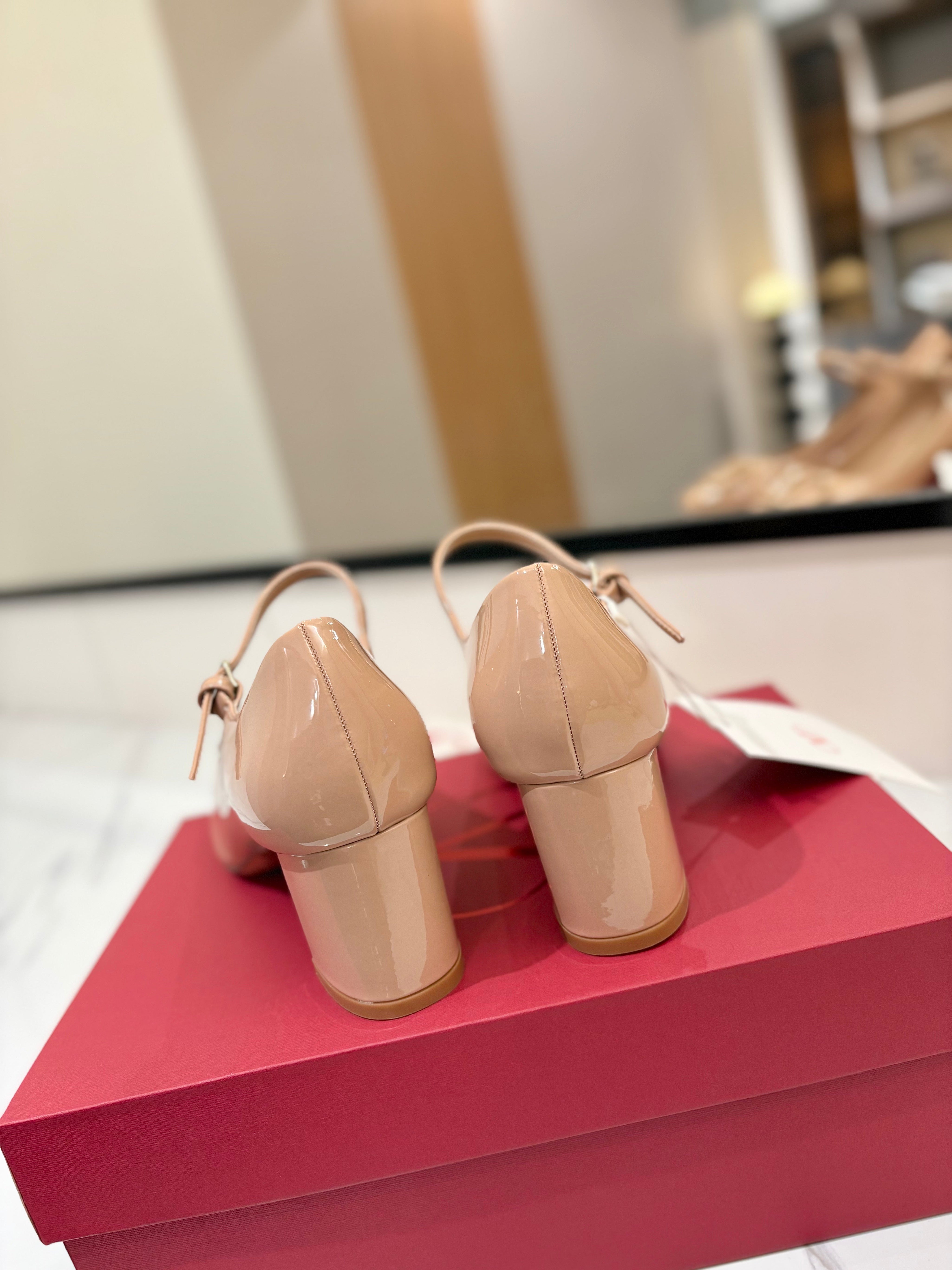VALENTINO 26S MARY JANE HEELS 60 MM IN NUDE PATENT CALFSKIN