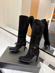 YSL 26S KNEE-HIGH BOOTS 95 MM IN BLACK SUEDE