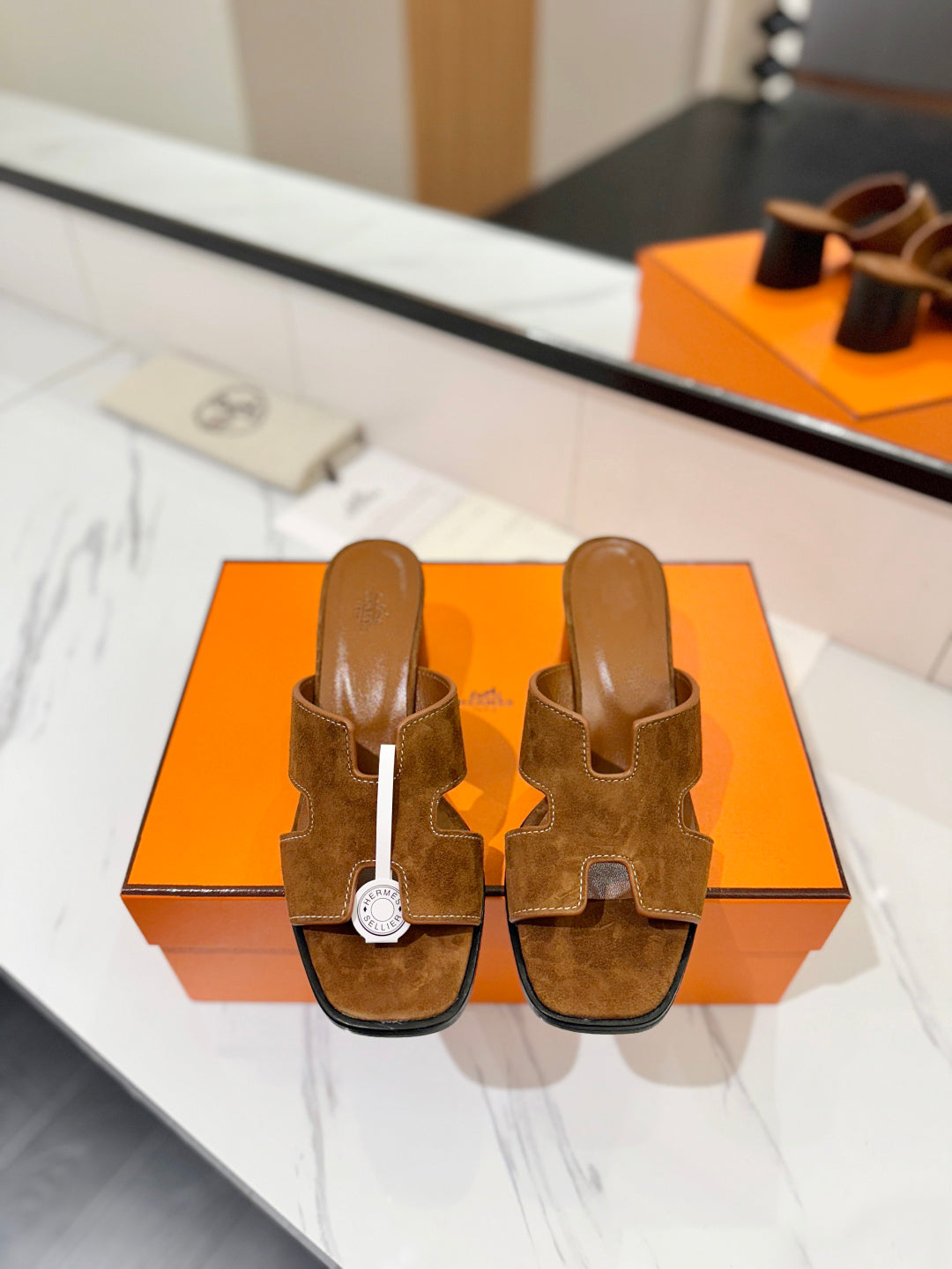 HM 26S HELIA SANDAL 70MM IN CARAMEL BROWN SUEDE