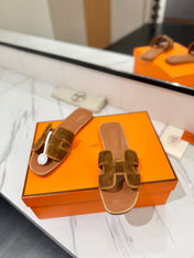HM 26S ORAN SANDALS IN CARAMEL BROWN SUEDE WITH TAN BOWN BRAIDED TRIM