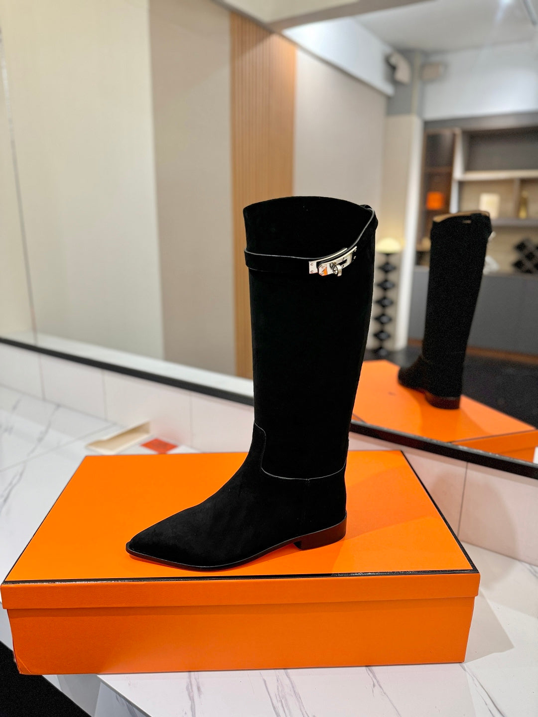 HM 26S JUMPING BOOTS IN BLACK SUEDE