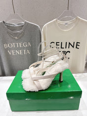 BOTTEGA VENETA 26S HIGH-HEEL SANDALS IN OFF WHITE LAMBSKIN AND SHEARLING