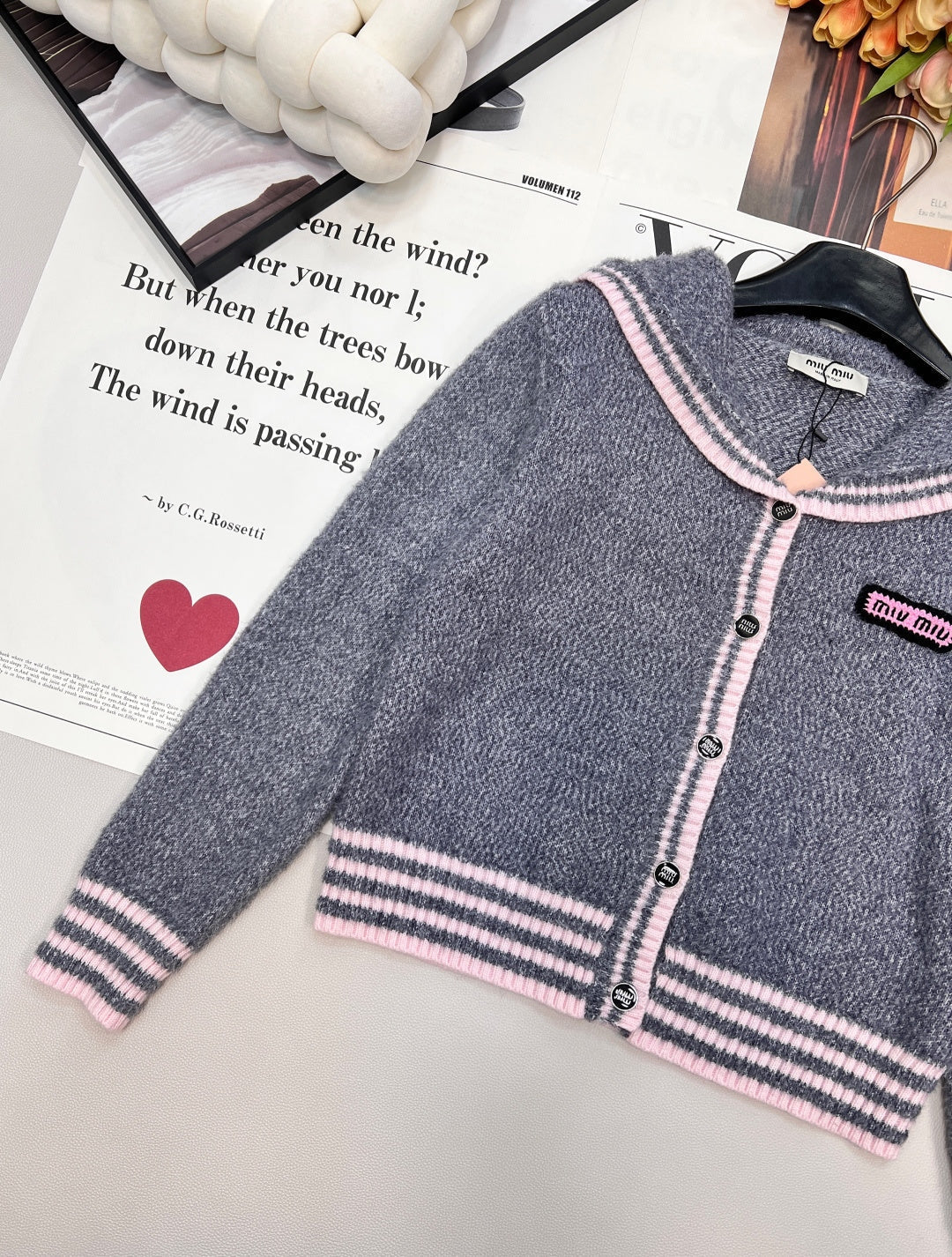 MIUMIU CARDIGAN STYLE 732