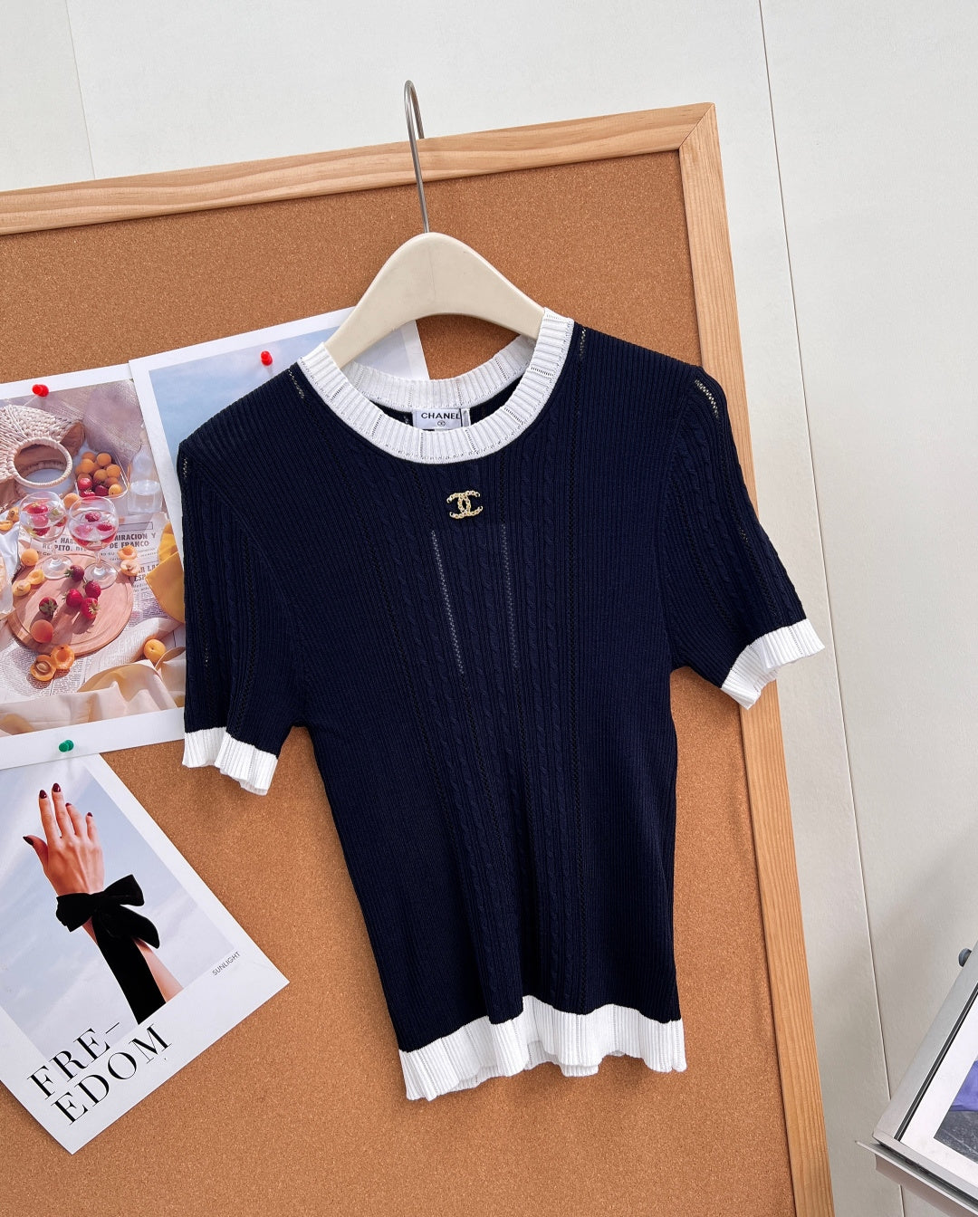 CHANEL 26S SHORT SLEEVE KNIT TOP 1609