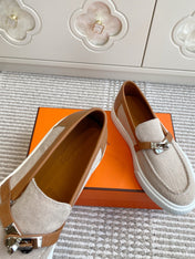 HM 25S SLIP-ON IN LIGHT BEIGE CANVAS AND BROWN LAMBSKIN WITH SILVER HARDWARE