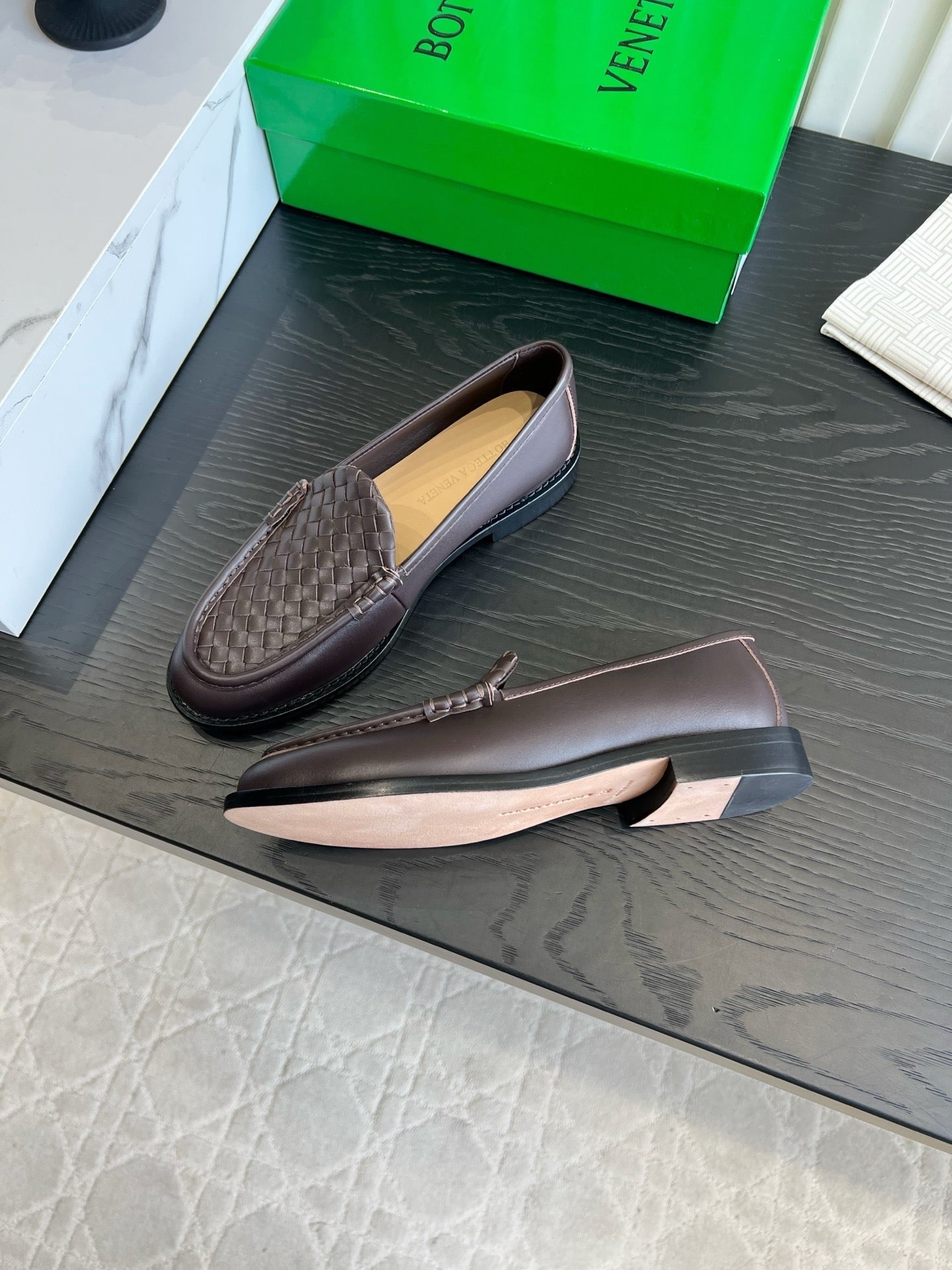 BOTTEGA VENETA 26S WOVEN LOAFERS IN DARK BROWN LAMBSKIN