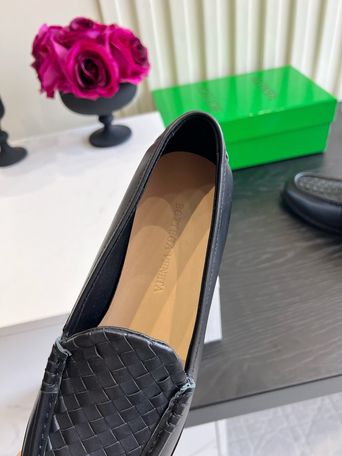 BOTTEGA VENETA 26S WOVEN LOAFERS IN BLACK LAMBSKIN