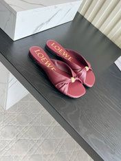 LOEWE 26S SANDALS IN DARK RED LAMBSKIN