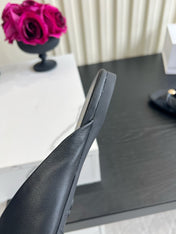 LOEWE 26S SANDALS IN BLACK LAMBSKIN