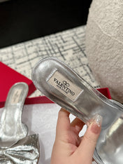 HIGH MULE IN SILVER LAMBSKIN