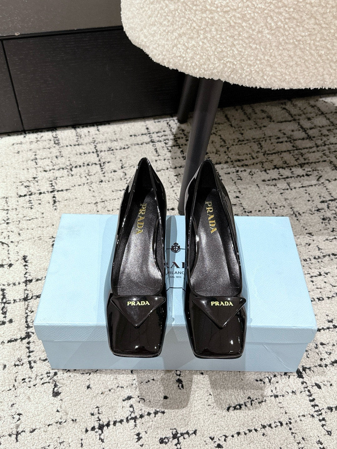 PRADA 25S SQUARE TOE HIGH HEELS IN BLACK GLOSSY CALFSKIN