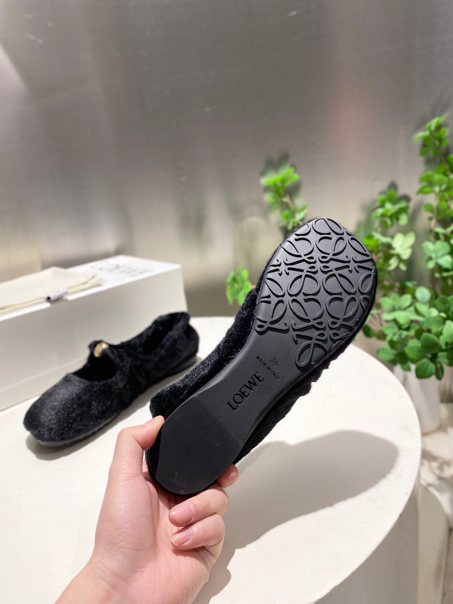 LOEWE 26S BALLET FLATS IN BLACK SHEARLING