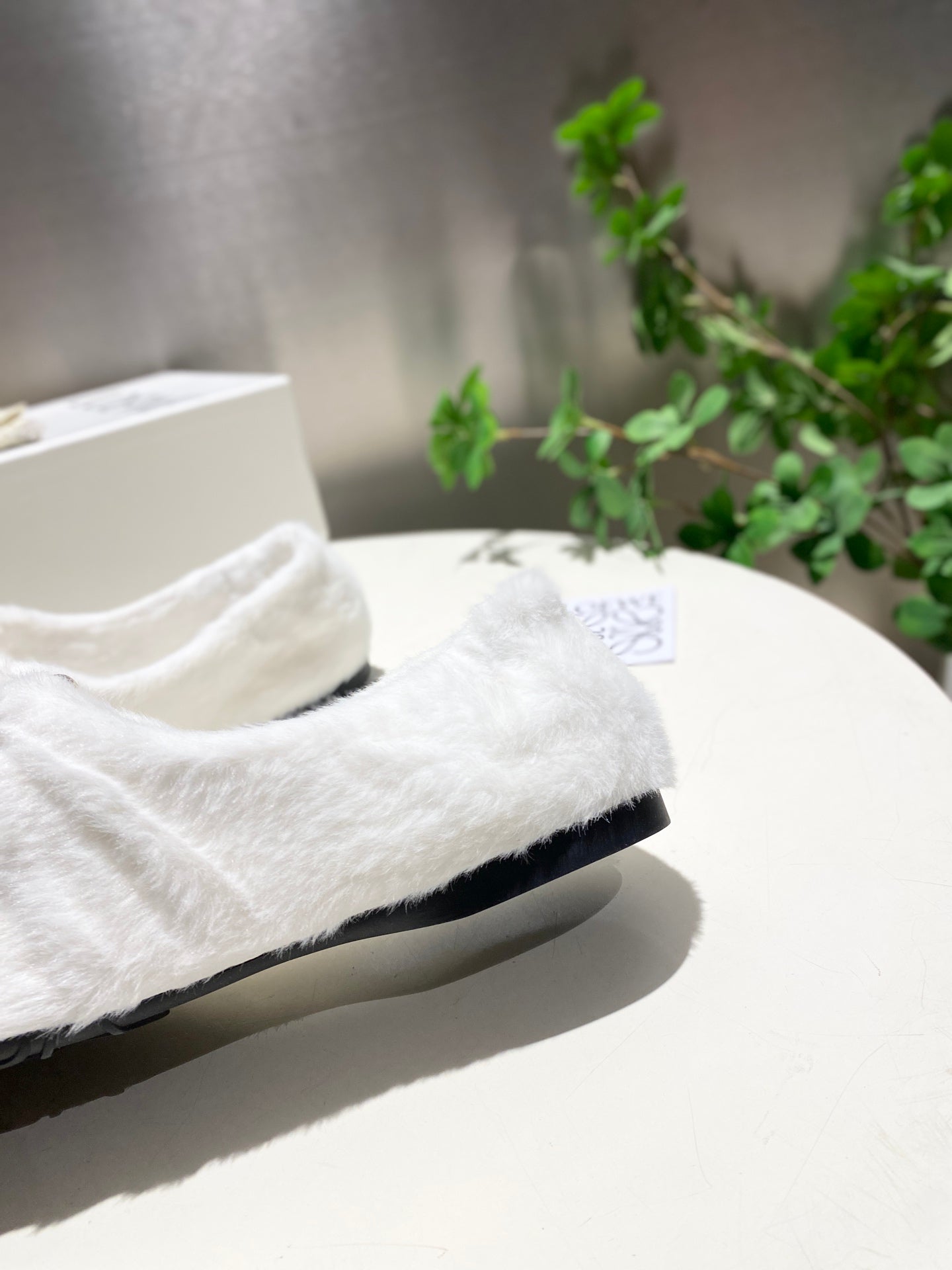 LOEWE 26S BALLET FLATS IN WHITE SHEARLING