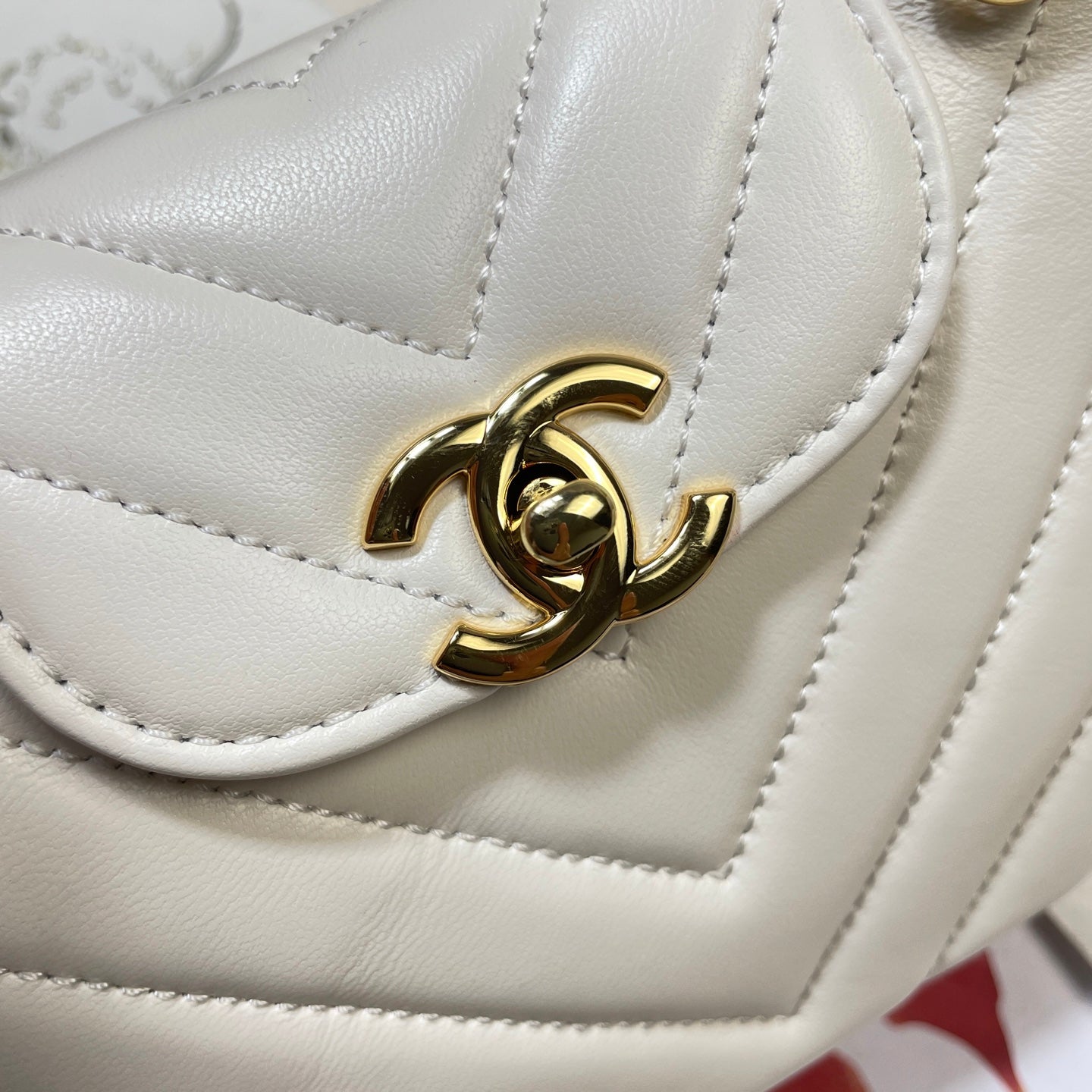 CHANEL 26S MINI KELLY BAG 19 IN WHITE CALFSKIN