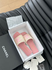 WOVEN SLIDE IN RAFFIA AND LIGHT PINK LAMBSKIN