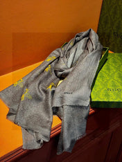 GUCCI 25S SCARF 200 IN CASHMERE SILK 692966