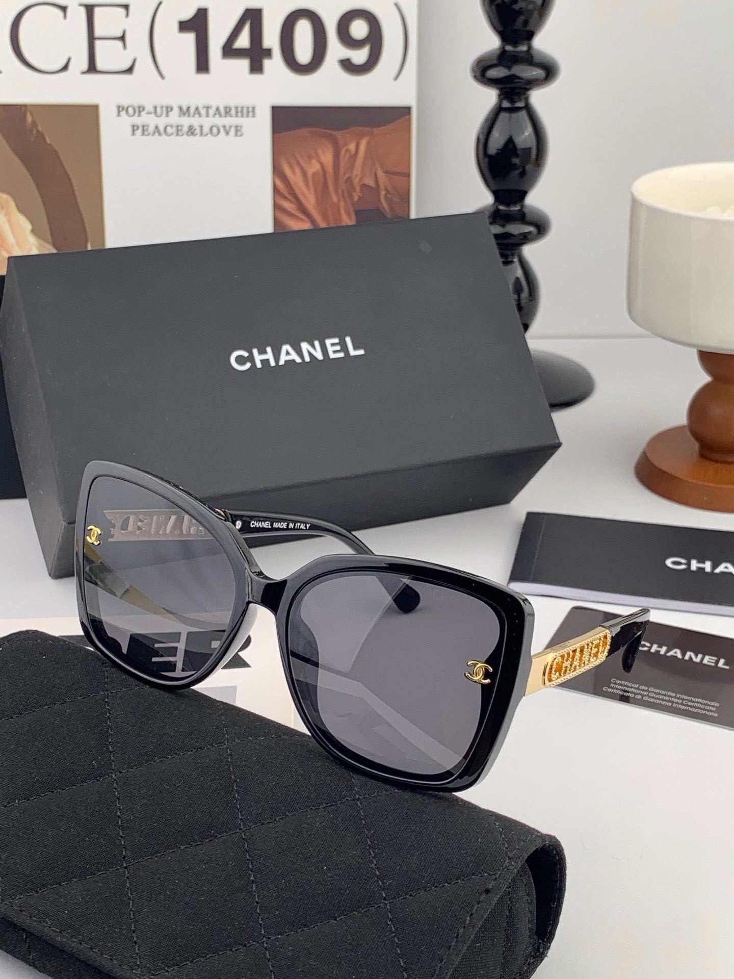 CHANEL 26S SQUARE FRAME IN BLACK ACETATE 411854