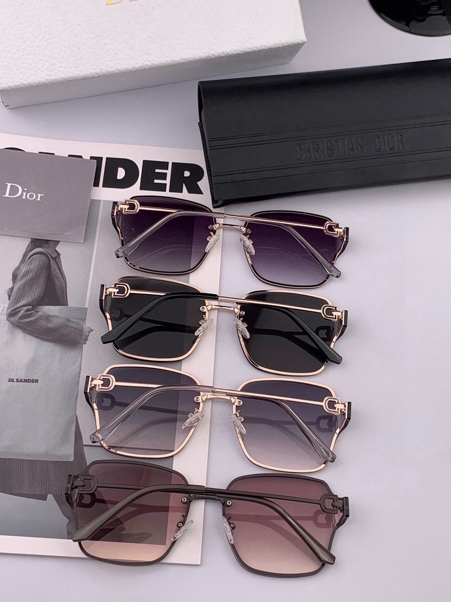 DIOR 26S ROUNDED SQUARE FRAME IN METAL 419174