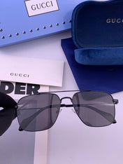 GUCCI 26S RECTANGULAR FRAME IN METAL 424706