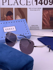 GUCCI 26S SQUARE FRAME IN METAL 424709