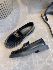 CHANEL 25S ARC DE TRIOMPHE LOAFERS IN BLACK SHINY CALFSKIN GOLD HARDWARE