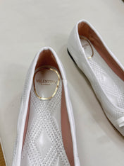 VLTN CLASSIC BALLET FLATS 25S IN WHITE CALFSKIN WITH BOW