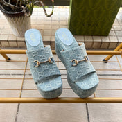 GUCCI 26S WEDGE SANDALS 100 MM IN LIGHT BLUE DENIM