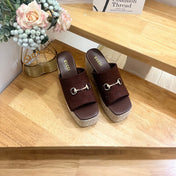 GUCCI 26S WEDGE SANDALS 100 MM IN BROWN SUEDE