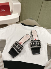 TRUMPET METALLIC MULES IN BLACK PATENT CALFSKIN WITH EMBELLISHED BUCKLE
