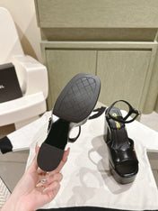 CC HIGH SANDAL BLACK CALFSKIN