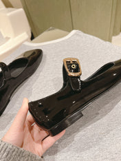 CHLOÉ 26S MARY JANE FLATS IN BLACK GLOSSY CALFSKIN