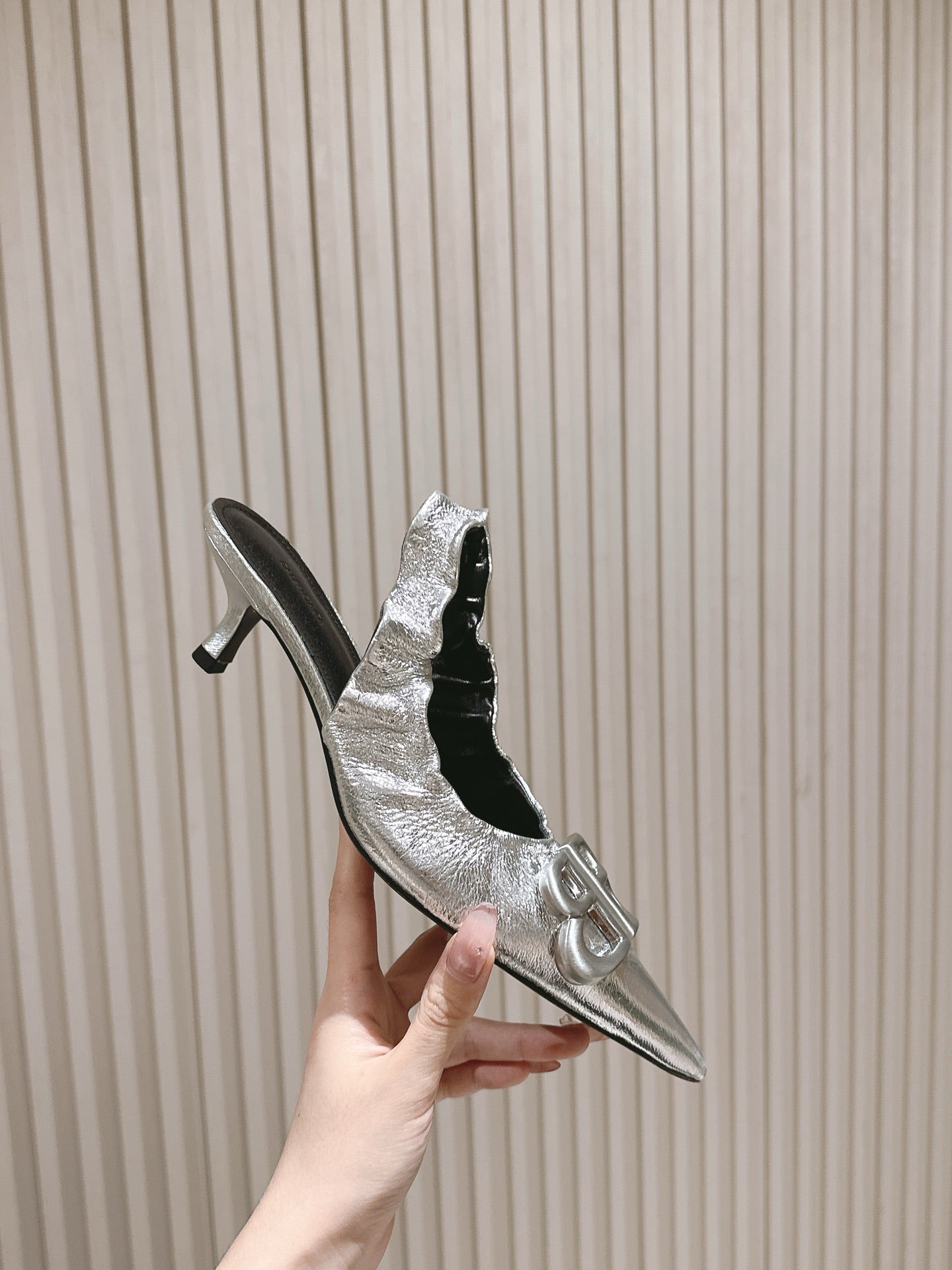 BALENCIAGA 25S HIGH SLINGBACK 45 MM IN SILVER LAMBSKIN WITH SILVER HARDWARE
