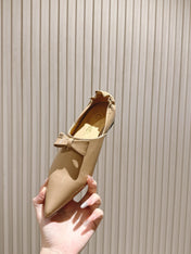 CC FLATS 25S IN BEIGE PATENT LEATHER