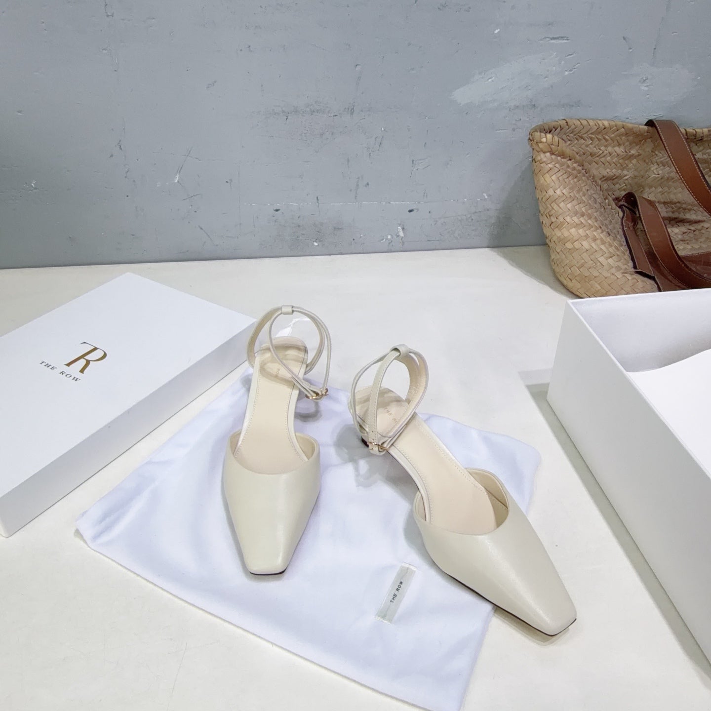 THE ROW 26S SQUARE TOE SLINGBACK HEELS 45MM IN IVORY WHITE CALFSKIN