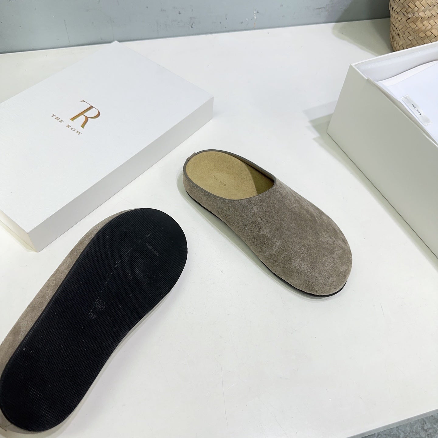 THE ROW 26S CLOG MULES IN TAUPE BROWN SUEDE