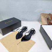 ALAIA 26S THONG SANDALS IN BLACK CALFSKIN