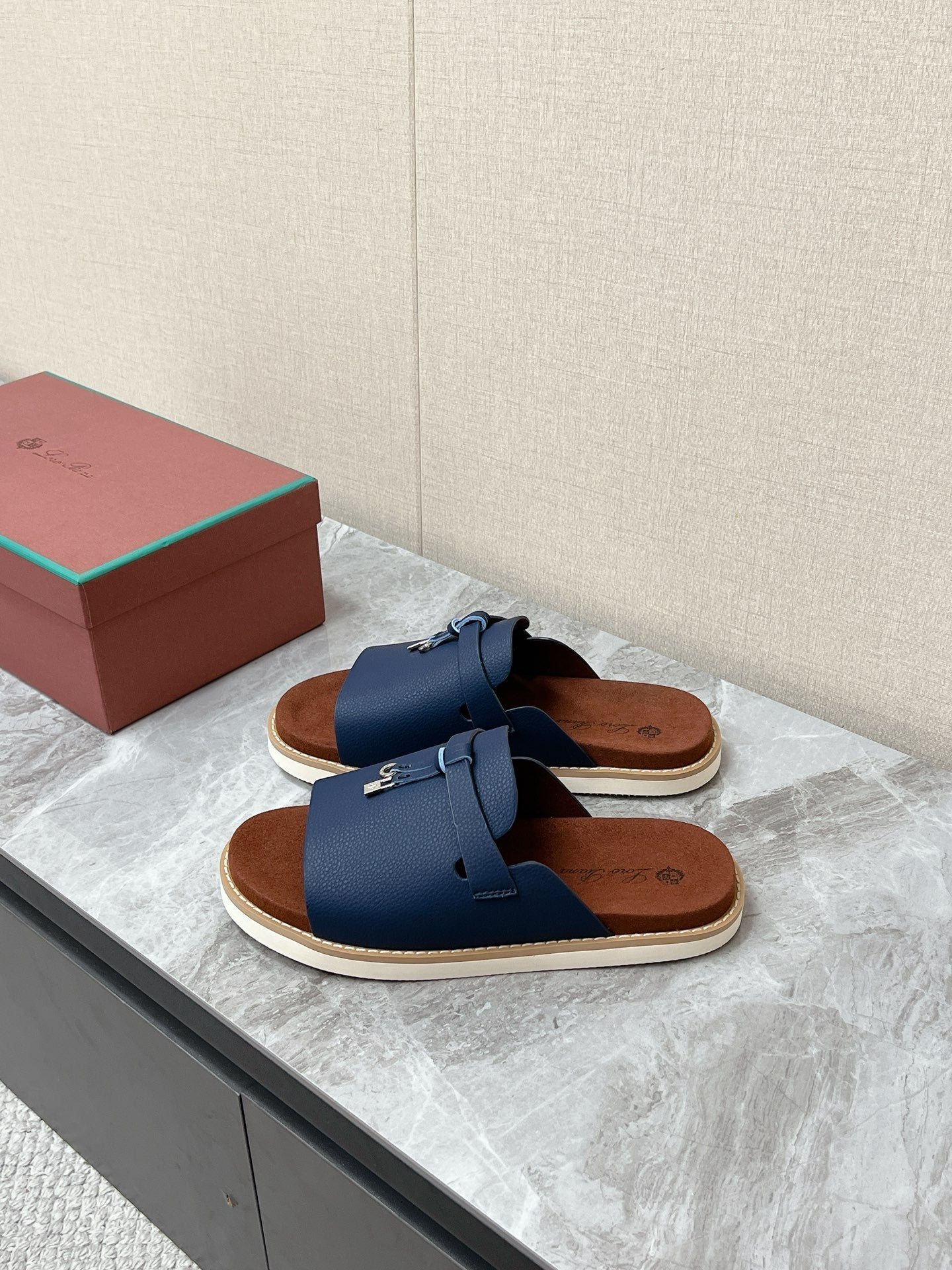LP 26S LOCK MULE SLIDES IN DARK BLUE CALFSKIN SILVER HARDWARE