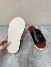 LP 26S LOCK MULE SLIDES IN BLACK GRAINED CALFSKIN SILVER HARDWARE