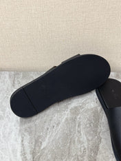 LP 26S CLASSIC H-CUT SLIDES IN BLACK CALFSKIN