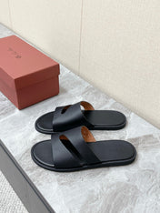 LP 26S CUTOUT SLIDES IN BLACK CALFSKIN
