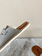 LP 26S LOCK CHARM SLIDES IN GREY CALFSKIN SILVER HARDWARE