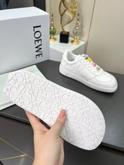 LOEWE 26S LOW TOP SNEAKERS IN WHITE CALFSKIN WITH CHARM LACES