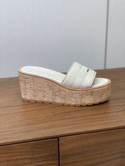 DIOR 25S DWAY WEDGE SLIDE 90 MM IN CREAM WHITE CALFSKIN