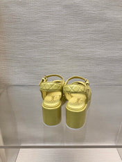 WEDGE SANDALS IN YELLOW CREAM CALFSKIN